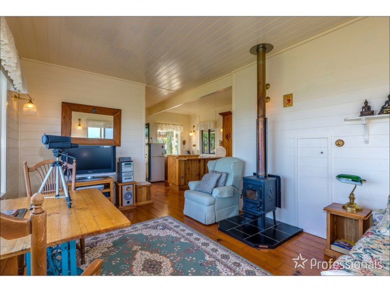 10 Wildflower Court, Tamborine Mountain QLD 4272