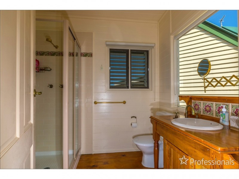 10 Wildflower Court, Tamborine Mountain QLD 4272