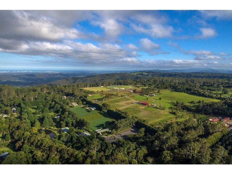 379-385 Long Road, Tamborine Mountain QLD 4272