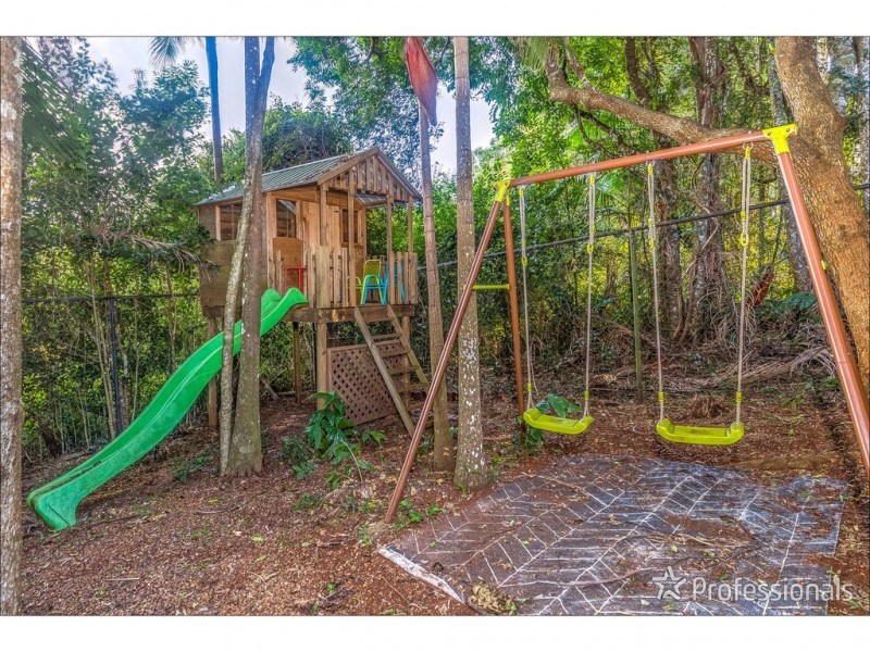 9 Wongawallan Road, Tamborine Mountain QLD 4272