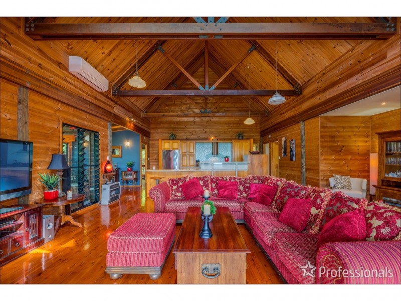 10 Kailas Court, Tamborine Mountain QLD 4272
