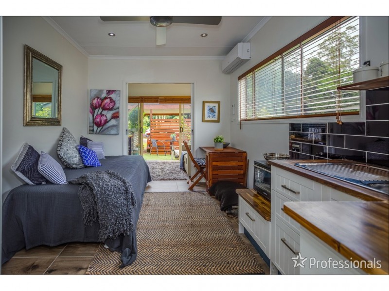 5a Mayon Court, Tamborine Mountain QLD 4272