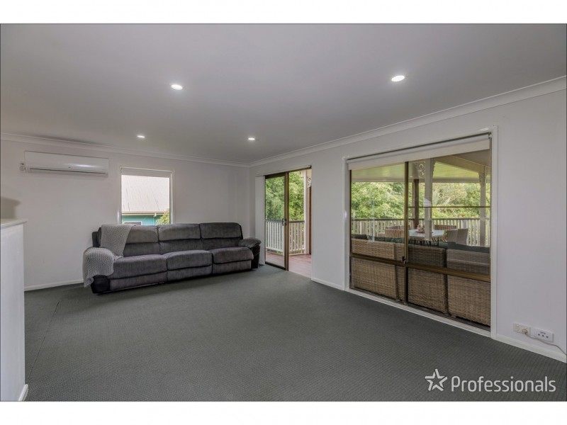 55 Magnetic Drive, Tamborine Mountain QLD 4272