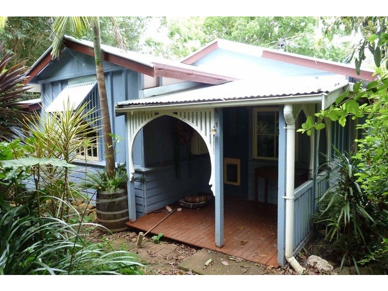 1 Central Ave, Eagle Heights QLD 4271