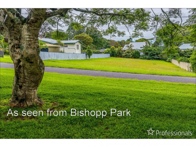 19 Tweed Heads Avenue, Tamborine Mountain QLD 4272