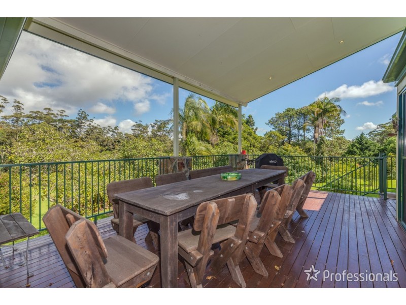 42 Knoll Road, Tamborine Mountain QLD 4272