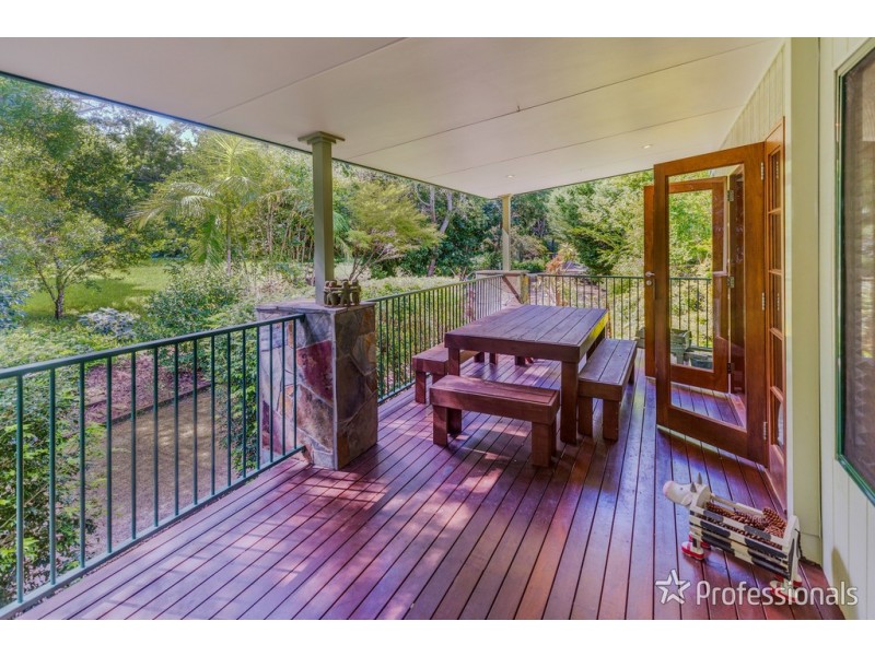 42 Knoll Road, Tamborine Mountain QLD 4272