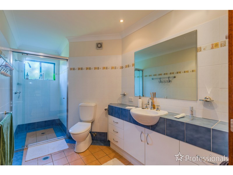 42 Knoll Road, Tamborine Mountain QLD 4272