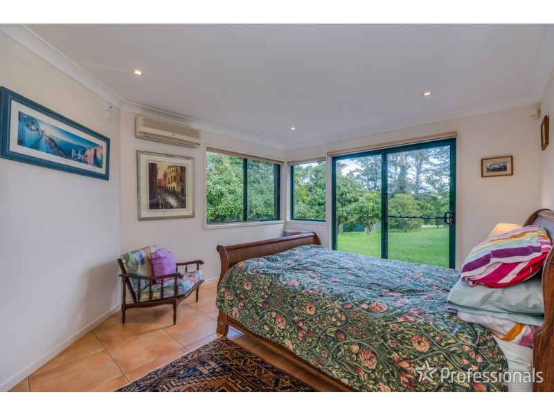 42 Knoll Road, Tamborine Mountain QLD 4272
