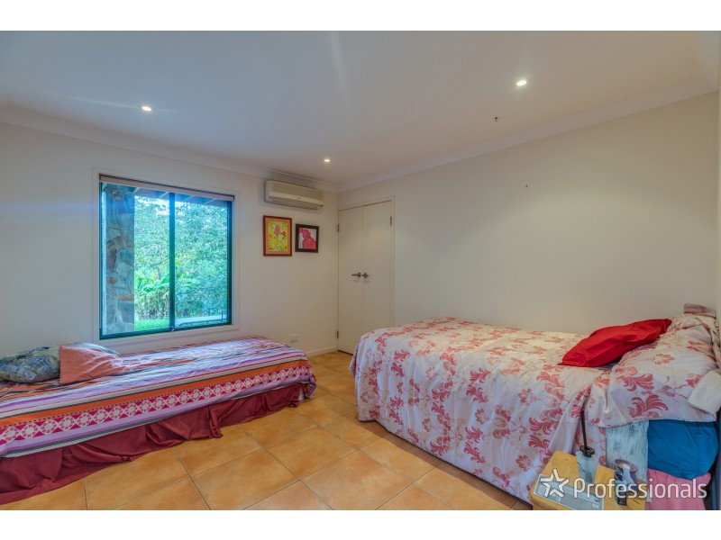 42 Knoll Road, Tamborine Mountain QLD 4272