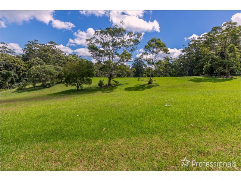 40 Knoll Road, Tamborine Mountain QLD 4272