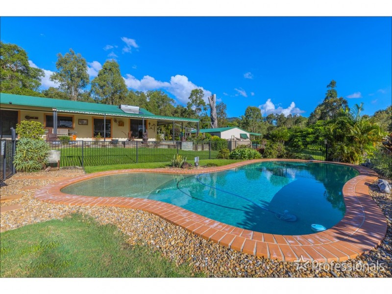 22 Plover Court, Wonglepong QLD 4275