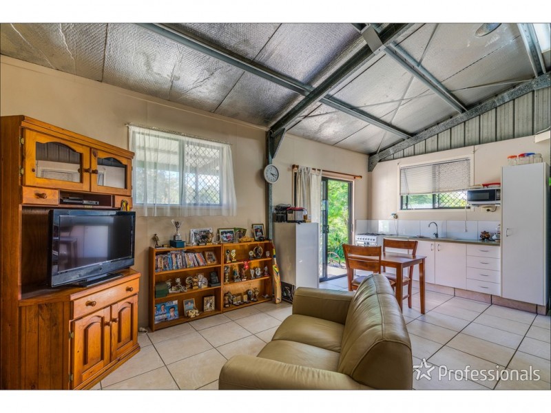 22 Plover Court, Wonglepong QLD 4275