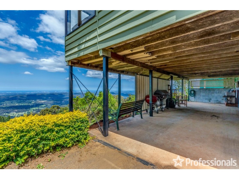 135-137 Guanaba Rd, Tamborine Mountain QLD 4272