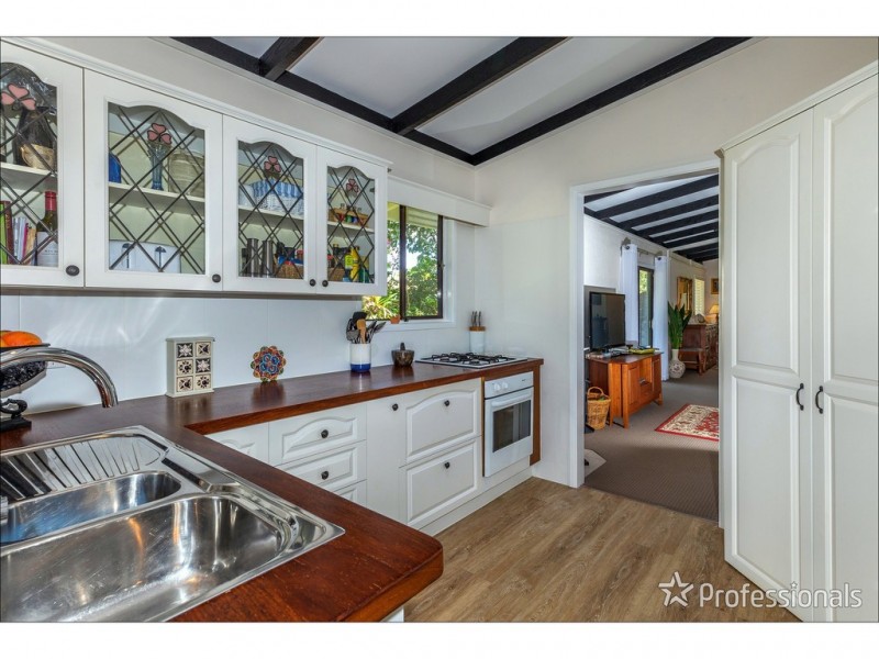 22 Beechmont Avenue, Tamborine Mountain QLD 4272