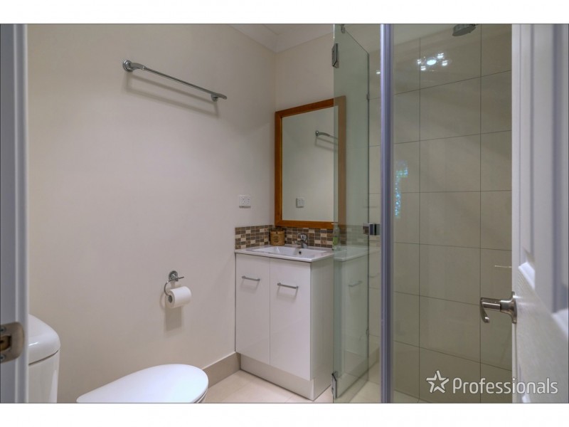 22 Beechmont Avenue, Tamborine Mountain QLD 4272