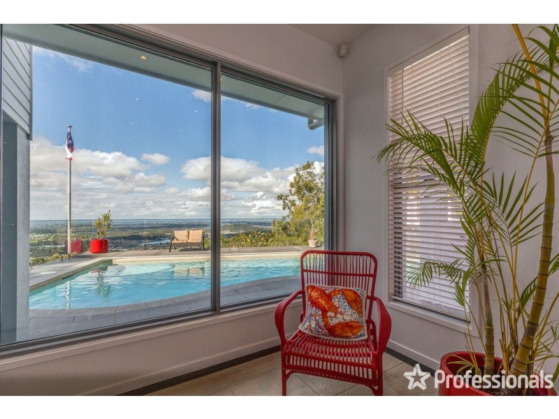 160 Wongawallan Drive, Wongawallan QLD 4210