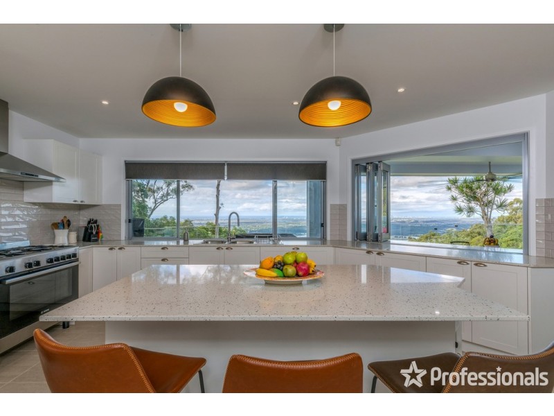 160 Wongawallan Drive, Wongawallan QLD 4210