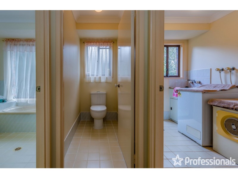 18-20 Sierra Drive, Tamborine Mountain QLD 4272