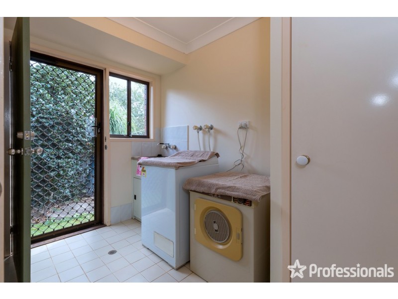 18-20 Sierra Drive, Tamborine Mountain QLD 4272