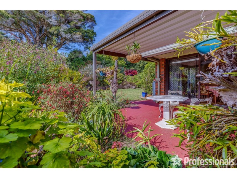 18-20 Sierra Drive, Tamborine Mountain QLD 4272