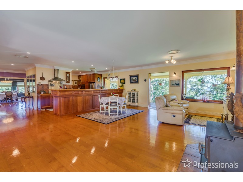 2 Witches Chase, Tamborine Mountain QLD 4272