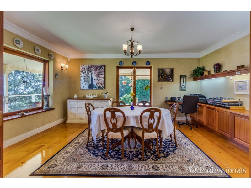 2 Witches Chase, Tamborine Mountain QLD 4272