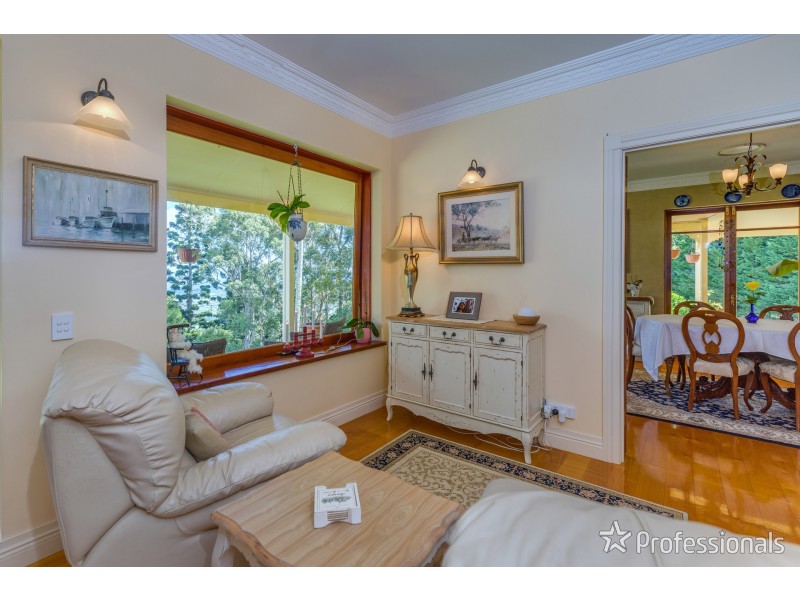 2 Witches Chase, Tamborine Mountain QLD 4272