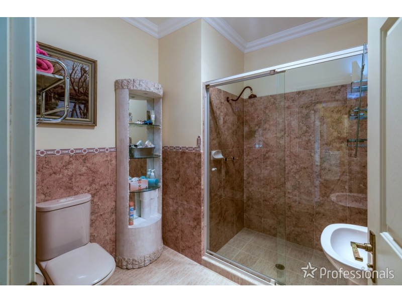 2 Witches Chase, Tamborine Mountain QLD 4272