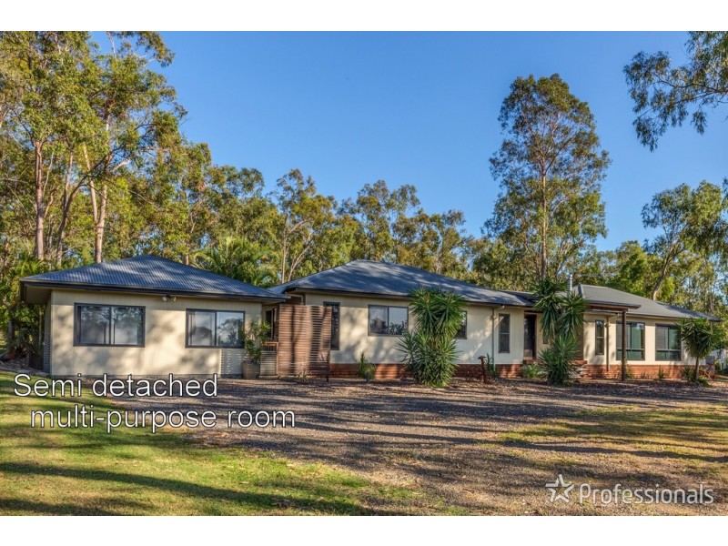 36-40 Racecourse Place, Tamborine QLD 4270