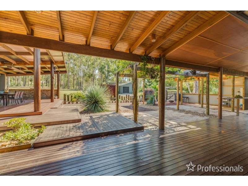 36-40 Racecourse Place, Tamborine QLD 4270
