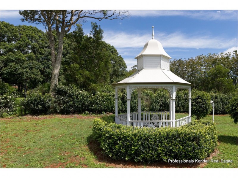 133 Eagle Heights Road, Tamborine Mountain QLD 4272