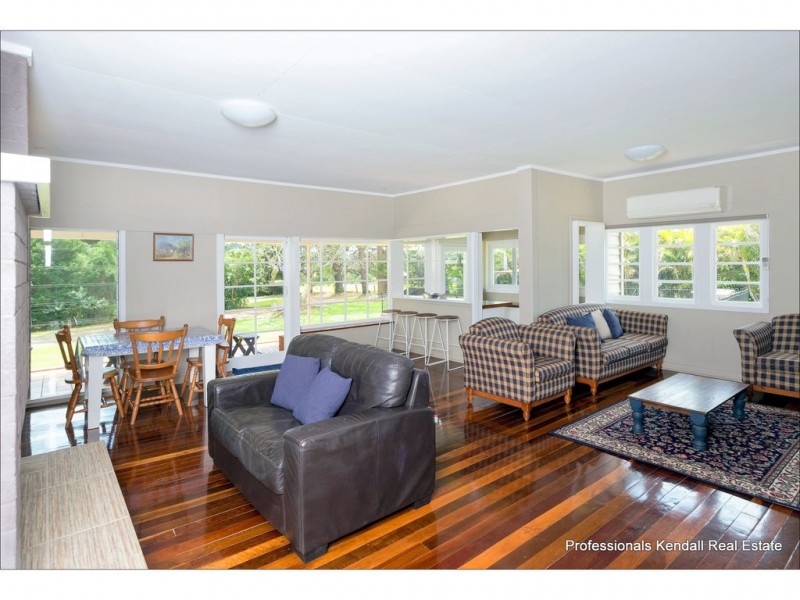 133 Eagle Heights Road, Tamborine Mountain QLD 4272