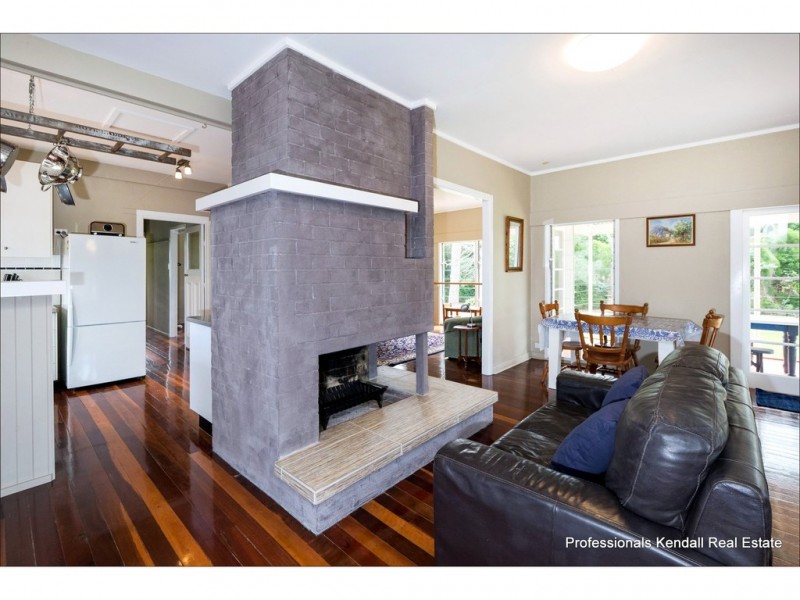 133 Eagle Heights Road, Tamborine Mountain QLD 4272