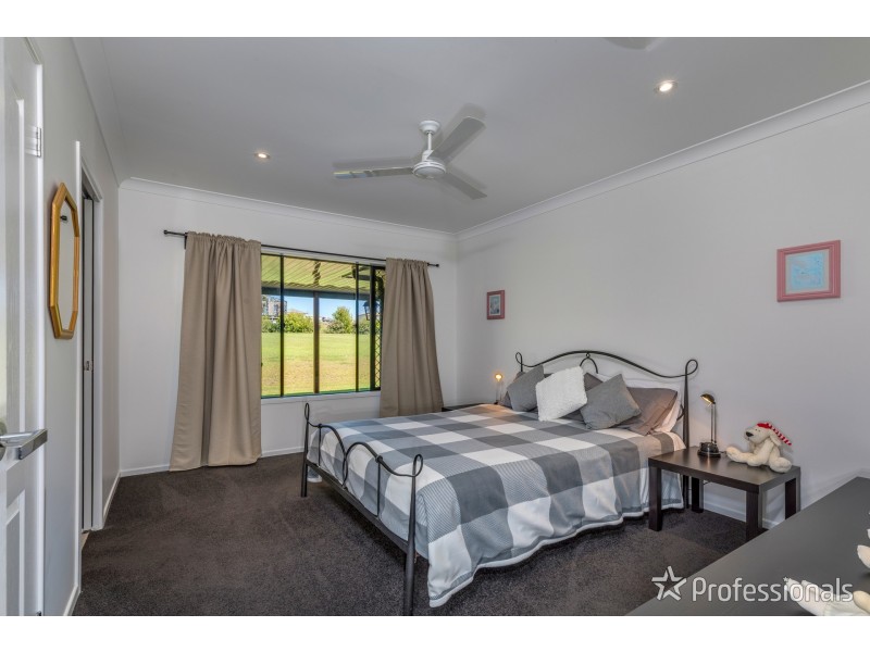 14-16 Riemore Circuit, Tamborine QLD 4270