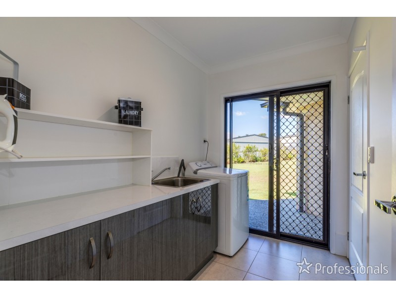 14-16 Riemore Circuit, Tamborine QLD 4270