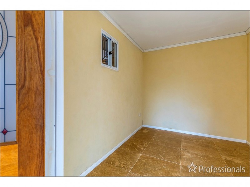 1 Manitzky Road, Tamborine Mountain QLD 4272