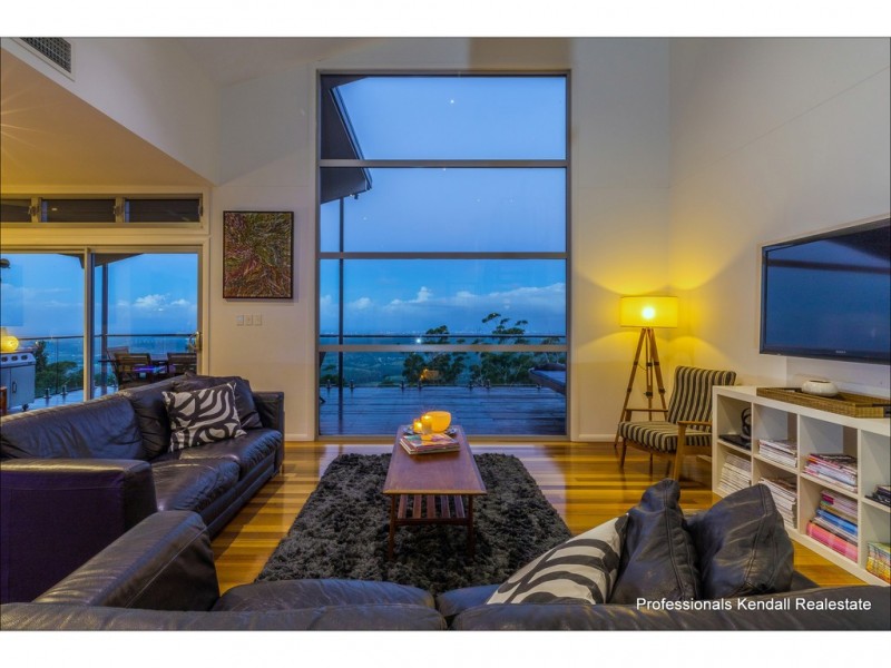 125 Guanaba Road, Tamborine Mountain QLD 4272