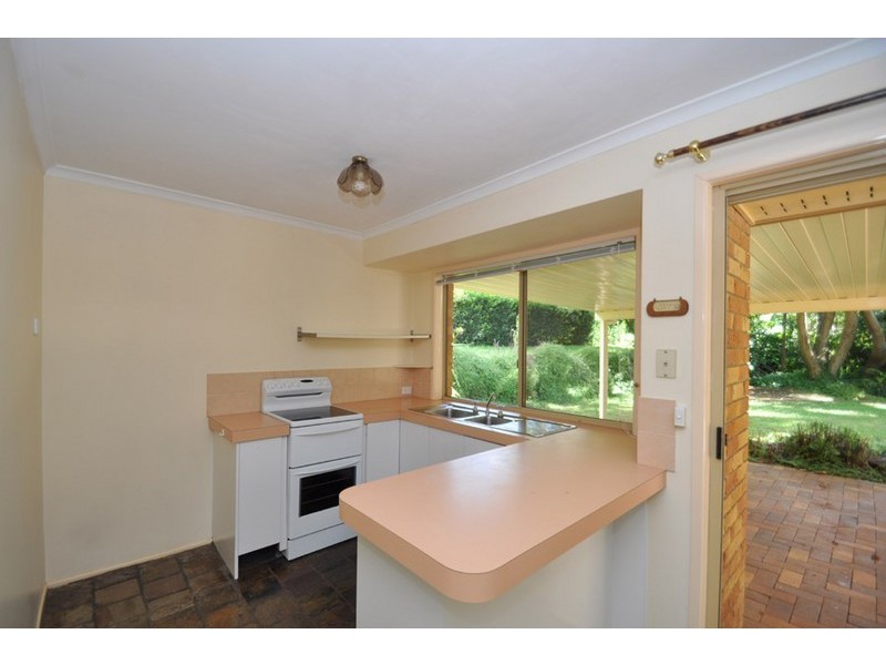 15 Tambora Court, Eagle Heights QLD 4271