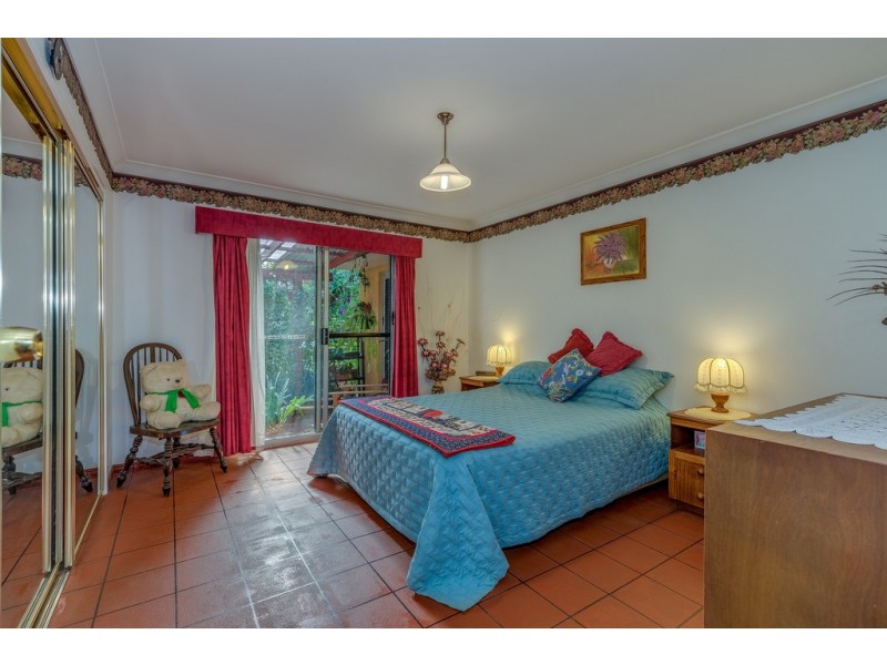 32 Ben Nevis Street, Tamborine Mountain QLD 4272