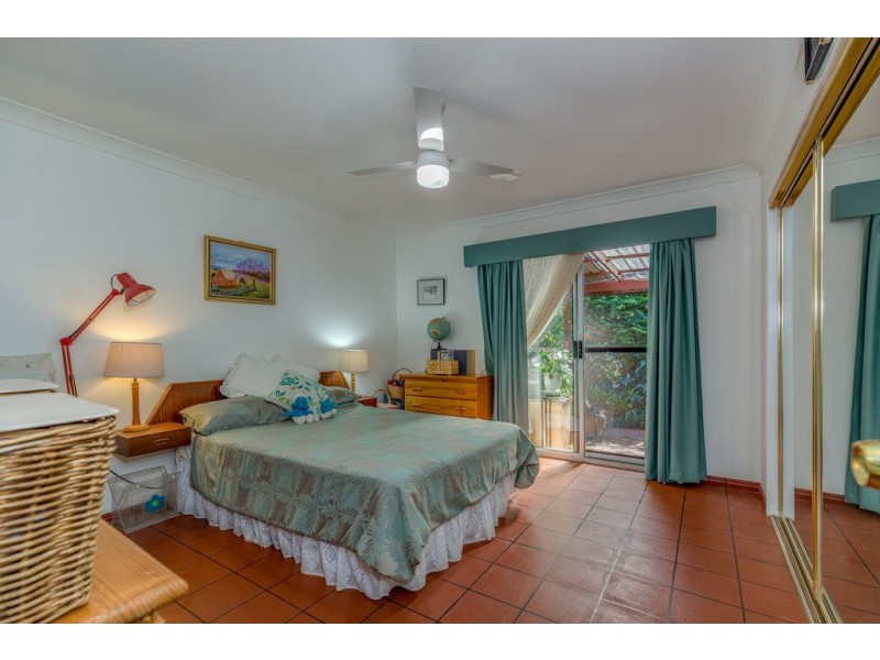 32 Ben Nevis Street, Tamborine Mountain QLD 4272