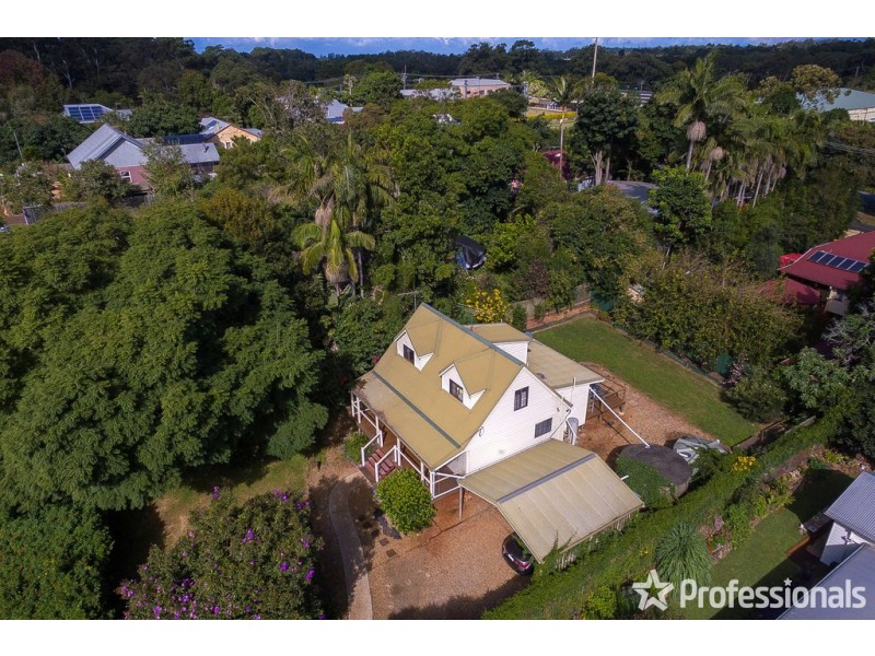 24 Griffith Street, Tamborine Mountain QLD 4272