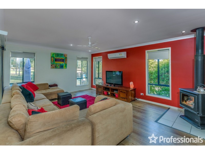 75 Lady Penrhyn Court, Mundoolun QLD 4285