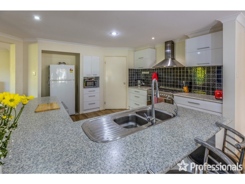 75 Lady Penrhyn Court, Mundoolun QLD 4285