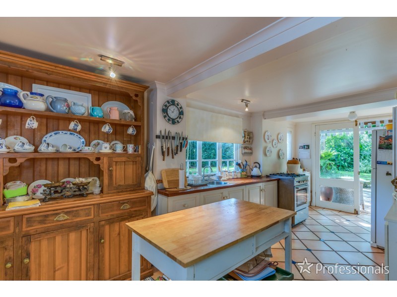 216-226 Long Road, Tamborine Mountain QLD 4272