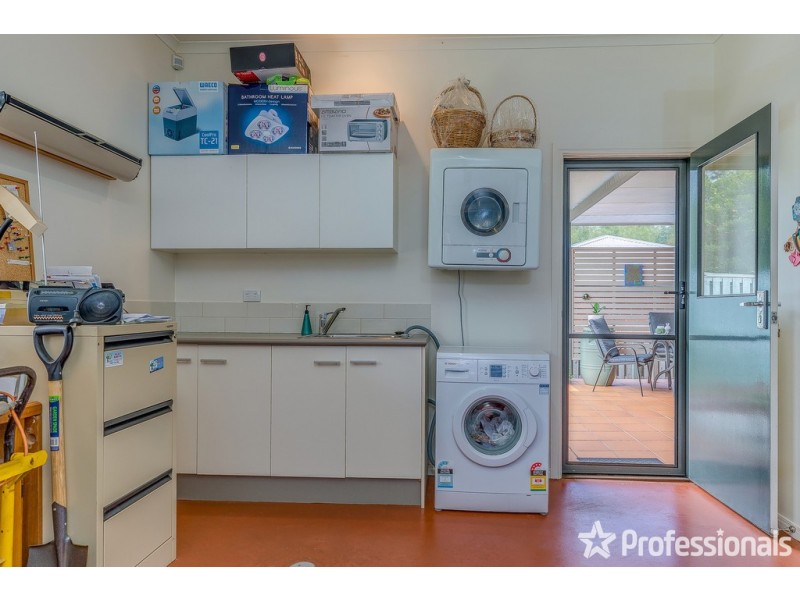 6/27-29 Capo Lane, Tamborine Mountain QLD 4272