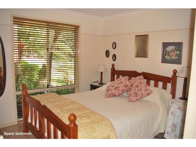 2 Bateke Road, Tamborine Mountain QLD 4272