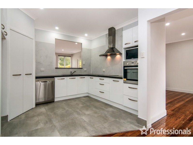 42-44 Long Road, Tamborine Mountain QLD 4272