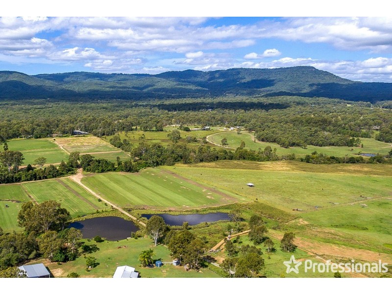 2141 Beaudesert-Beenleigh Road, Tamborine QLD 4270