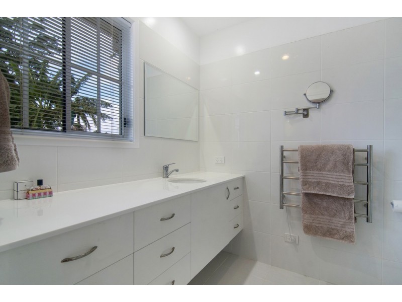 87 Bateke Road, Tamborine Mountain QLD 4272